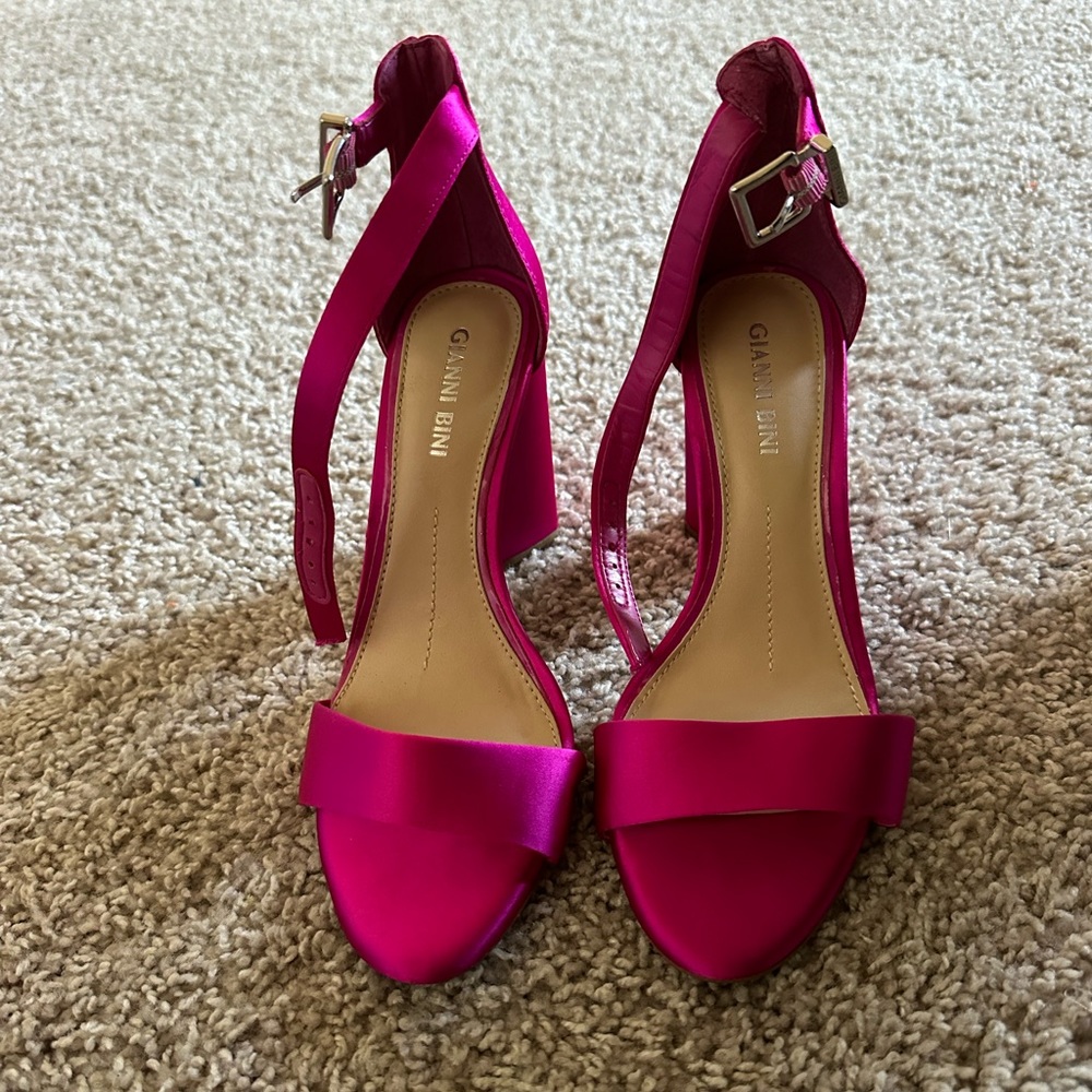 Gianni Bini heels